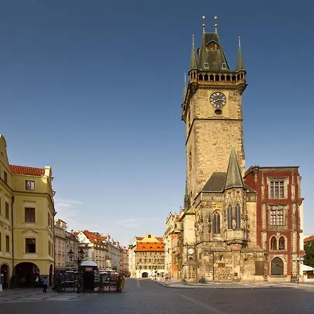 - In 01 Praga