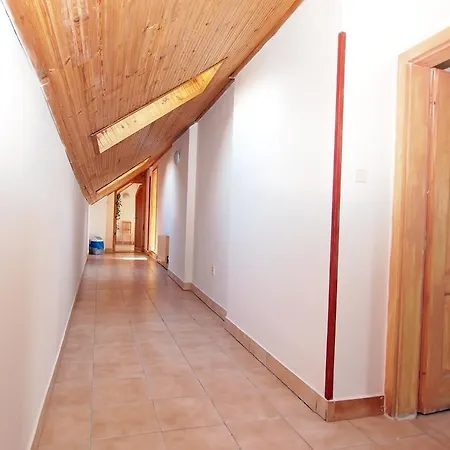 Apartament - In 01 *